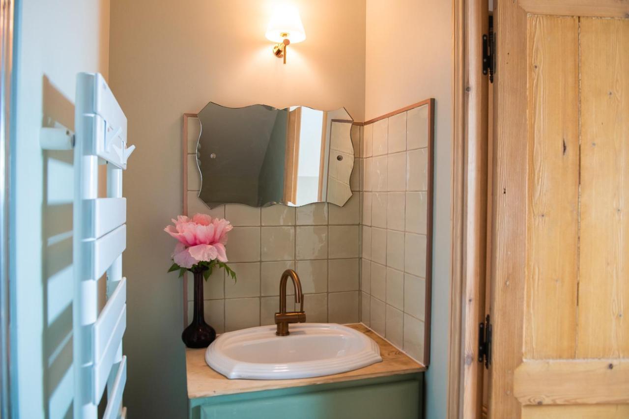 Chez Agnes Bed and Breakfast Pont-Évêque Εξωτερικό φωτογραφία